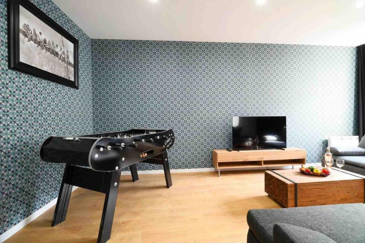 An Authentic Experience With Spa In The Center Poitiers Bagian luar foto