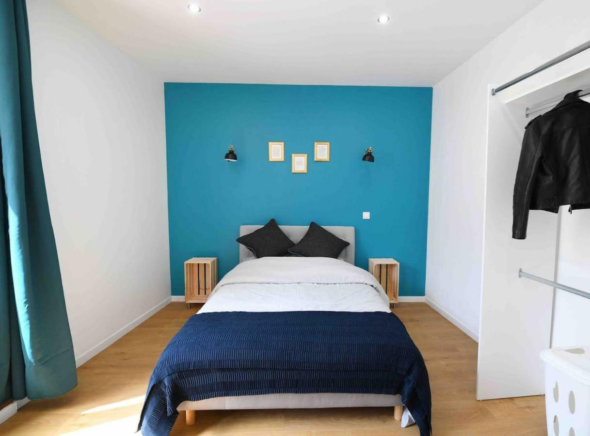 An Authentic Experience With Spa In The Center Poitiers Bagian luar foto